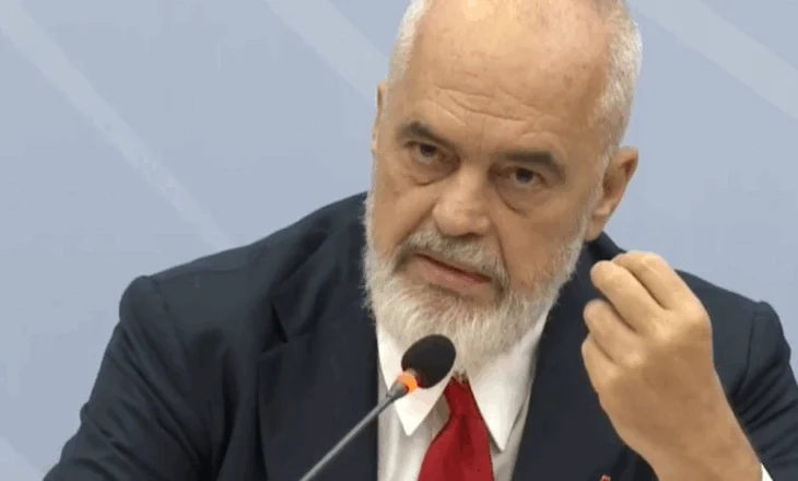 Rama paralajmëron reformë për Prefekturat: Fole që shpërndajnë paga…të shohim, a na duhen apo jo