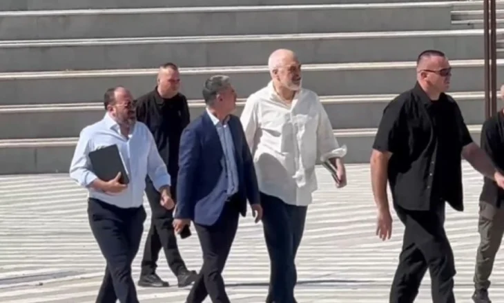 Rama po shkatërron autonominë vendore/ Zvicra dhe Suedia e paralajmërojnë: Pa pushtet local autonom,  s’ka integrim në BE