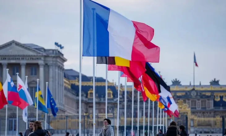 Rrezik bllokadash politike”/ Pasojat e rënies së qeverisë franceze mund të ndikojnë në BE dhe Ukrainë