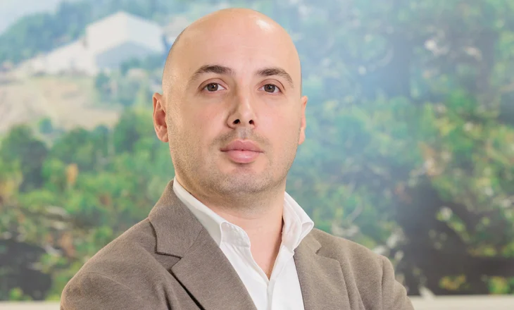 “Rritja e pagave, zgjidhje afatshkurtër për mungesën e stafit të kualifikuar”