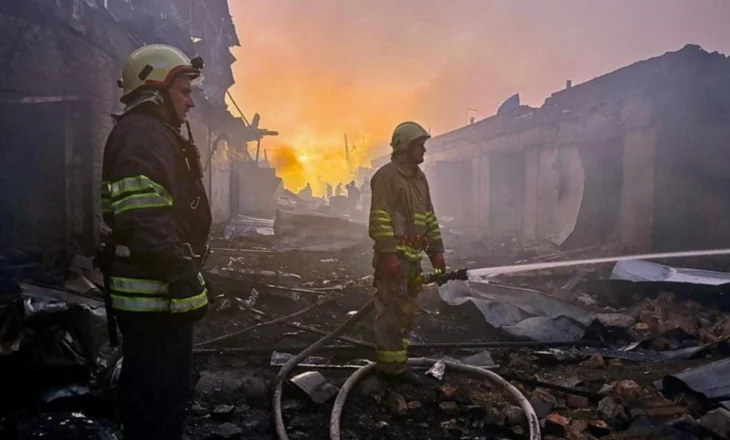 Rusia sulmon me dronë Ukrainën, një i vdekur dhe disa të plagosur
