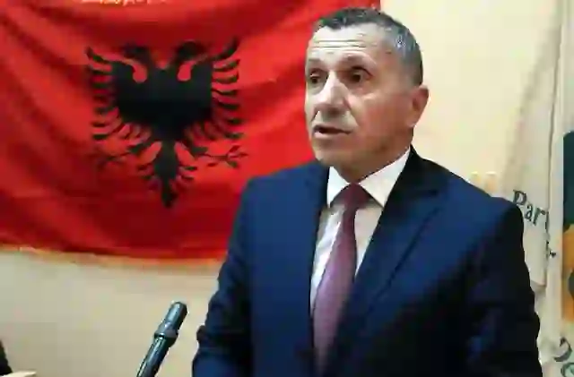 Shërbimi i detyrueshëm ushtarak në Serbi, deputeti Kamberi kërkon zbardhjen e vrasjes së 135 ushtarëve shqiptarë në vitet ’80
