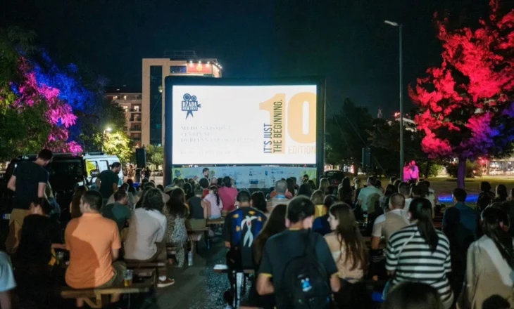 Shfaqja e filmit të Isa Qosjes ndërpritet në Podgoricë, organizatorët kërkojnë ndjesë