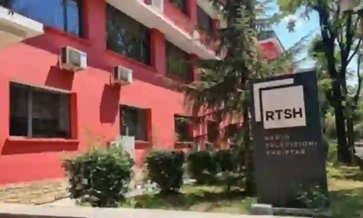SHIFRAT/ Mijëra euro për kostume dhe emisione, si u fry kostoja e prodhimit në RTSH