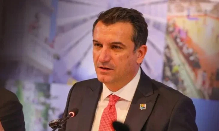 Shkarkimi i Erion Veliajt, Komisioni i Ligjeve në Bashki mblidhet nesër për…