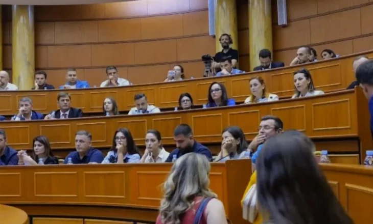Shkarkimi i Veliajt ‘ndez’ debat në Këshill, qëndrimi i PD: E prisnim këtë ditë, mori çfarë ka gatuar vetë
