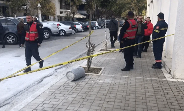 Shpërthim me eksploziv në një servis në Fushë Krujë, detajet e para
