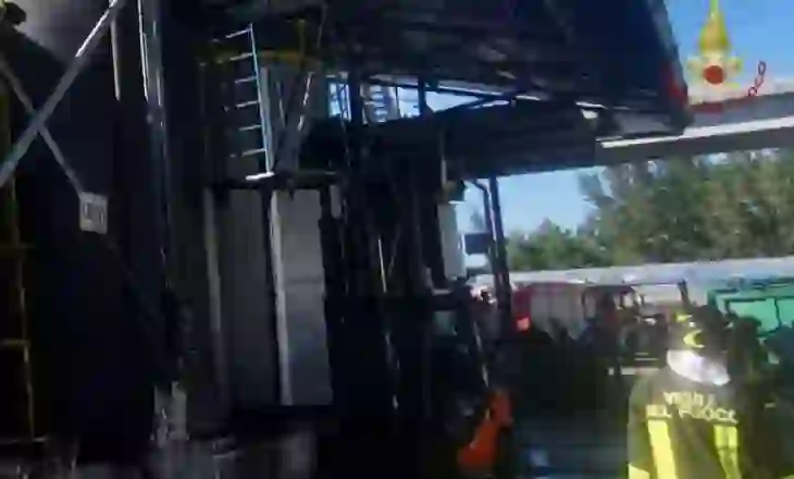 Shpërthim në një kompani menaxhimi mbeturinash në zonën e Casertës lë tre të vdekur dhe një të zhdukur.