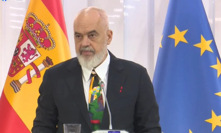 “Shqipëria guxon të udhëheqë në teknologji dhe jo të ndjekë”, Rama: Diella nuk është një lodër, përmes saj do bëjmë tenderat publikë dhe transparentë