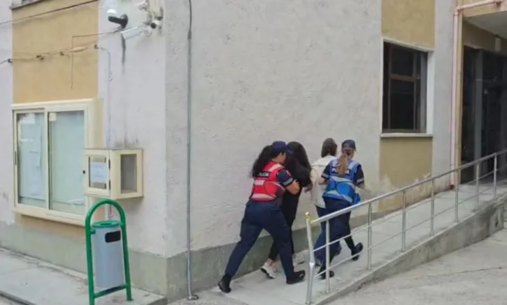 Skemat piramidale online, të arrestuarit dalin sot para Gjykatës së Fierit, do të njihen me masat e sigurisë