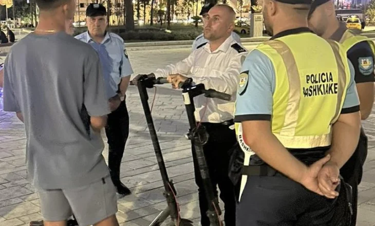 Stop aksidenteve/  Durrësi ndërhyn për të ndaluar monopatinat në qytet