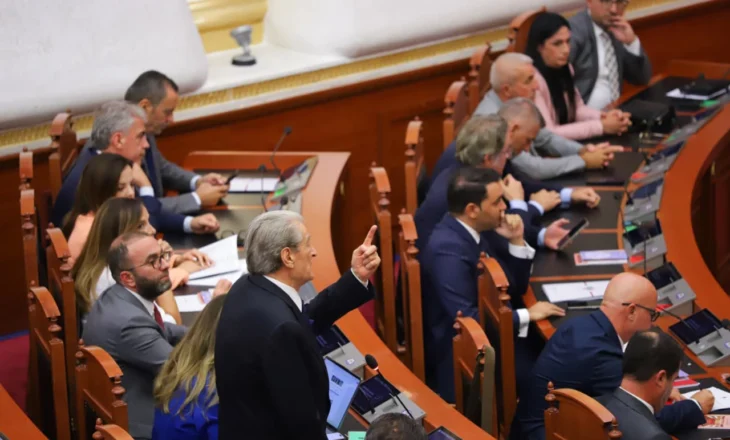 Struktura e re e Komisioneve, Berisha akuza PS-së në parlament: Po shkelmoni Kushtetutën dhe vullnetin e shqiptarëve! Ky është provokacion i ulët
