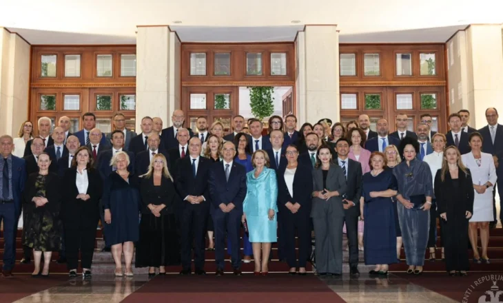 “Synimi ynë, anëtarësimi në BE”/ Presidenti Begaj pret ambasadorët shqiptarë: Shqipëria, pjesë e pandashme e Evropës!