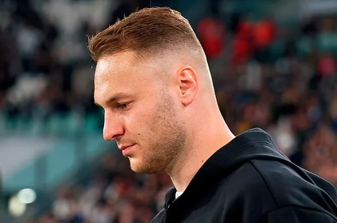 Tatëpjeta e Koopmeiners, nga transferimi 58 milionësh në rezervë luksi. Koeman e dërgon në tribunë