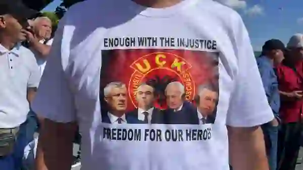 Të dielën protestë në Hagë, nisen drejt Holandës veteranët e UÇK-së: Liri për heronjtë tanë