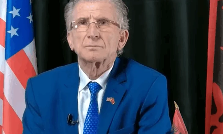 “Të jenë të qetë shqiptarët”/ Godet profesor Pilinçi: Edhe Bari i Italisë është i yni (VIDEO)