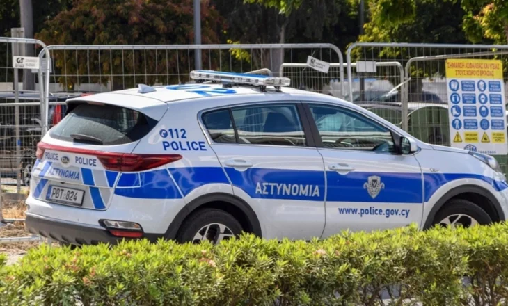 Të shtëna me armë jashtë një hoteli në Qipro, një ukrainas i plagosur
