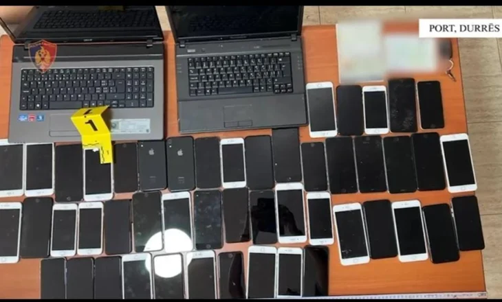 Tentoi të fuste kontrabandë 49 iPhone, arrestohet 53-vjeçari nga Kosova në Durrës