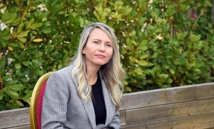Tirana drejt zgjedhjeve të parakohshme, Ristani: I uroj suksese Ogertës