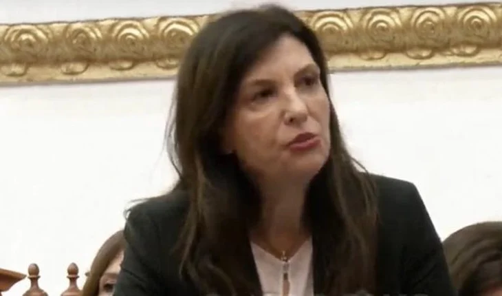 Topalli “sfidon” Peleshin: Pyet Gramoz Ruçin, a është përfshirë ndonjëherë në dekret një lodër teknologjike?