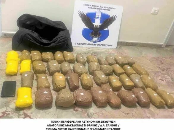 Transportoi drogë nga Shqipëria në Greqi, arrestohet shqiptari me 21.5 kg drogë