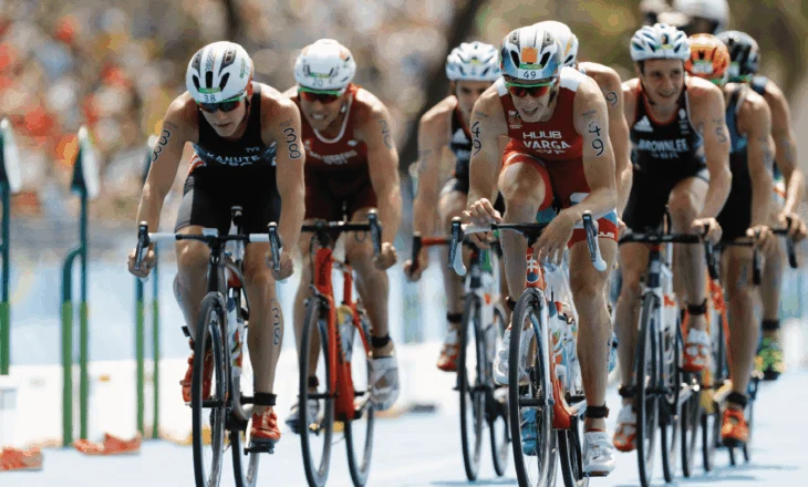 “Triathlon” sot në Tiranë, rrugët që bllokohen dhe si devijon transporti urban