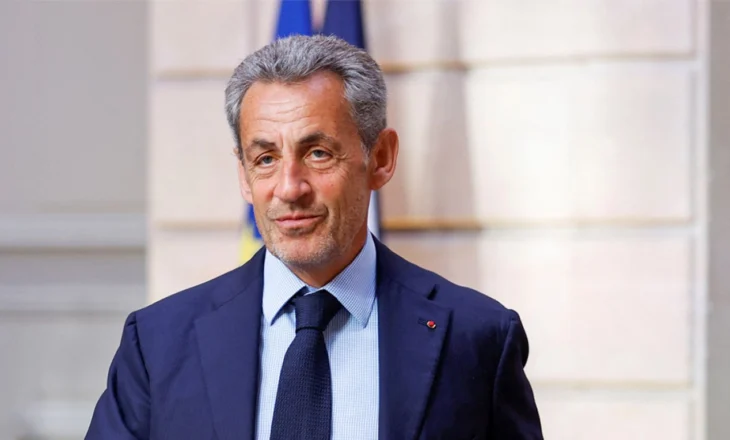 U dënua me pesë vite, ish-presidenti Sarkozi do të vuajë dënimin në një burg në Paris