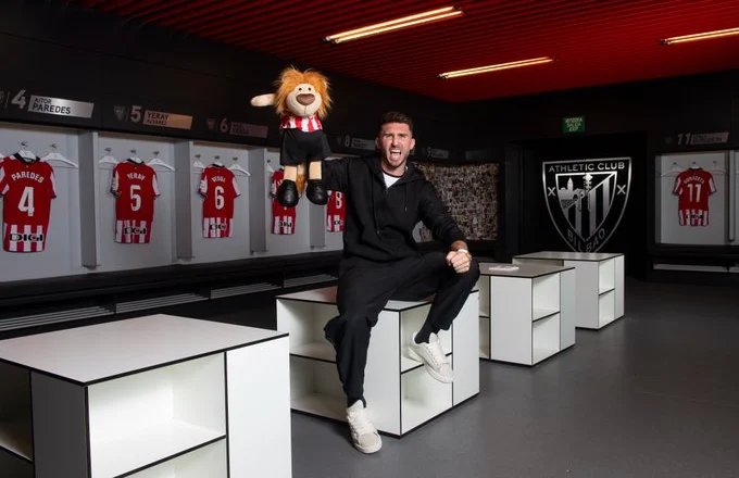 U ‘nda’ nga Ronaldo, Laporte bashkohet me Bilbaon