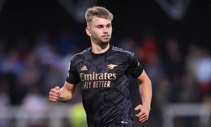 U përplas gjatë ndeshjes me murin e betonit, ndërron jetë ish lojtari i Arsenalit