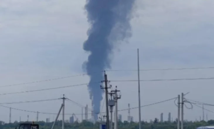 Ukraina nuk ndal sulmet në Rusi, dronët godasin një nga komplekset më të mëdha të naftës