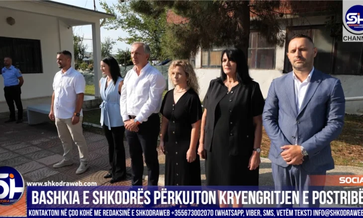VIDEO – Bashkia Shkodër përkujton Kryengritjen e Postribës, kurora me lule dhe homazhe tek memoriali