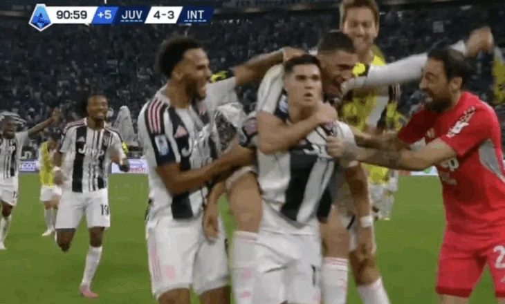VIDEO/ Çmenduri në derbin e Italisë, një gol spektakolar në fund të ndeshjes i jep Juves fitoren 4-3 ndaj Interit