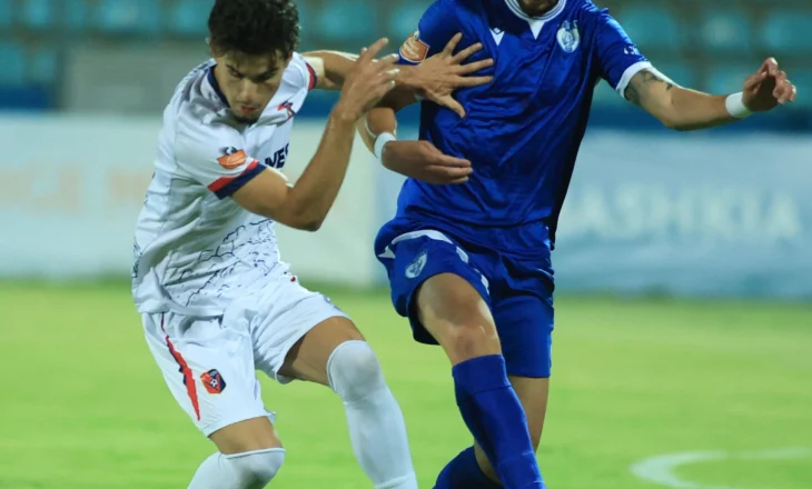 VIDEO/ Teuta nuk vdes kurrë, “i rrëmben” barazimin Vllaznisë me gol “in extremis”