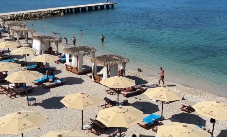 Vlora më e bukur në vjeshtë/ Plazhet dhe hotelet plot me pushues: Është më mirë, çmimet u ulën