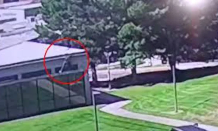 Vrasja e Charlie Kirk, policia publikon videon e re të autorit që lëviz mbi çatinë e një ndërtese me një çantë shpine