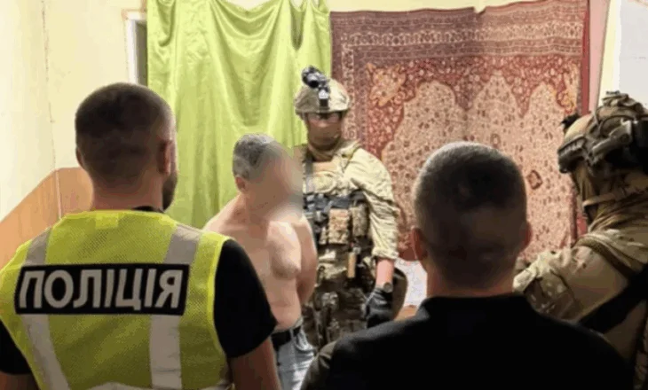 Vrau ish-kreun e Parlamentit ukrainas, publikohen pamjet e arrestimit të ekzekutorit