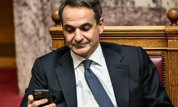 “Watergate” grek, BBC: Skandali i përgjimeve trondit qeverinë e Mitsotakis