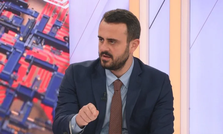 Xhaferri zbulon takimin në ambasadën e SHBA: Pranuan që jemi në autokraci!
