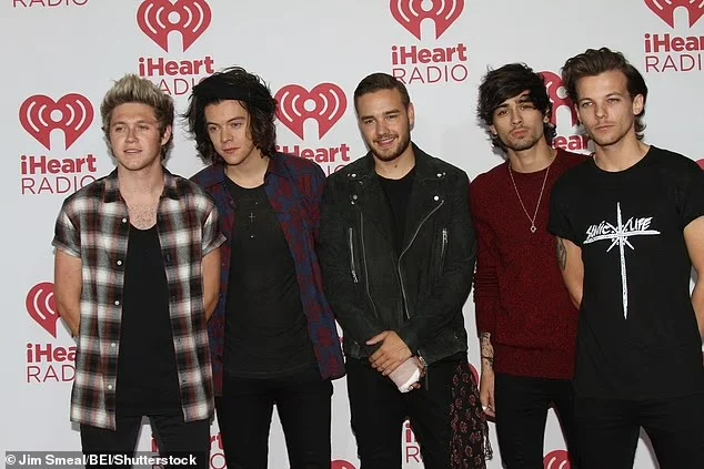 Zayn Malik dhe Louis Tomlinson ribashkohen pas 10 vitesh: takimi që shokoi rrjetin!