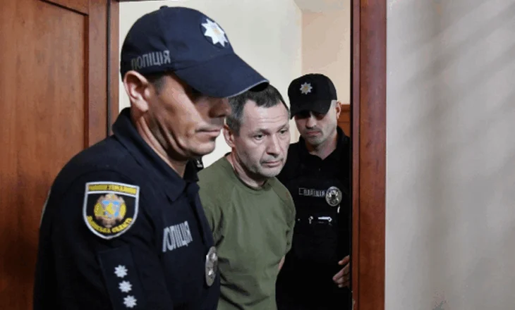 ‘Zbërthehet’ në gjyq autori që vrau ish-kryetarin e Parlamentit të Ukrainës: Viktimë mund të ishte edhe Poroshenko