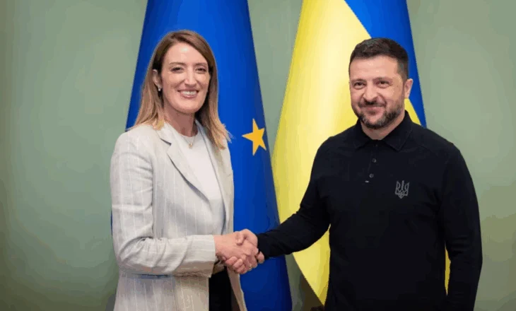 Zelensky: Presim një fond prej 3.5 miliardësh për armë amerikane për ta vazhduar luftën kundër Rusisë