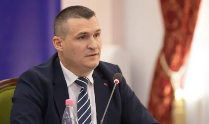 Zyrtare/ Altin Dumani bisedoi në SHBA për pastrimin e parave dhe trafikun e drogës