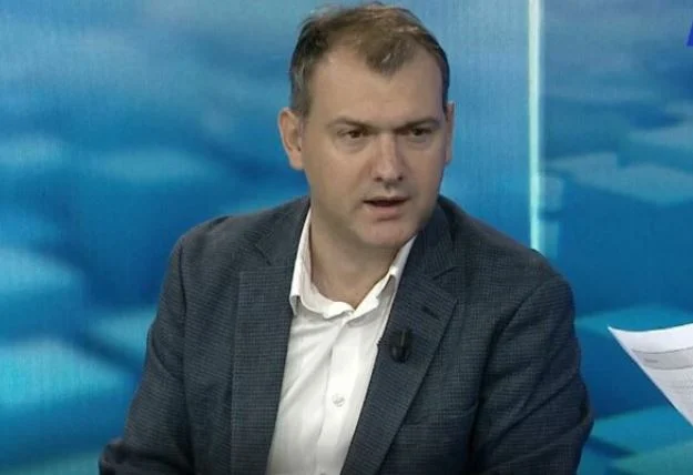 “1.6 mln lekë për 100 qytetarë”, avokati thirrje qytetarëve: Keni kohë 15 ditë! Drejtohuni Bashkisë Tiranë për…