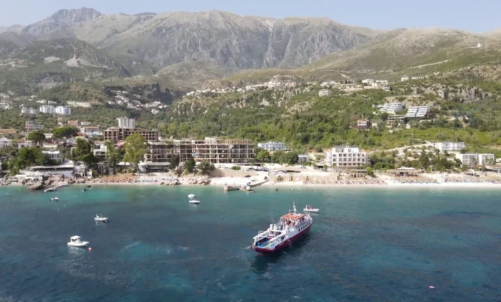 10.2 milionë turistë/ Vizitorët vijnë jo vetëm gjatë stinës së pushimeve në Shqipëri