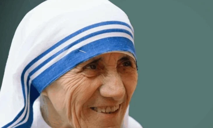 22-vjetori i Lumturimit të Nënë Terezës, humanistja shqiptare që fitoi çmimin Nobel për Paqen