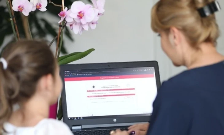 4 shërbime do të jenë me pagesë në e-albania, qeveria miraton tarifat për bizneset