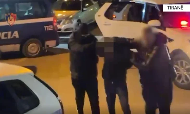 “700 gram kanabis”,  tre të rinj bien në pranga në Kamëz