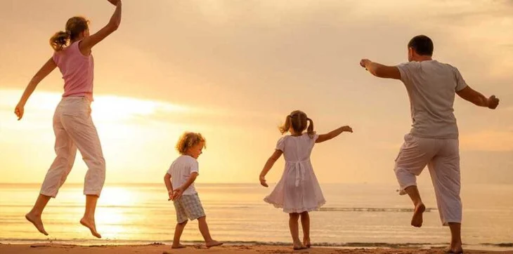 99% e shqiptarëve mbështesin familjen tradicionale, kundër termave ‘Prind 1 dhe Prind 2’