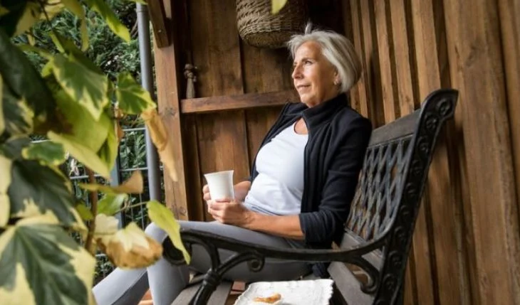 A ngadalësohet metabolizmi juaj ndërsa plakeni?