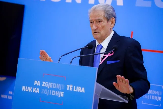 A po e ‘lëshon’ kryeministri Belinda Ballukun? Berisha: Korrupsioni i saj kaloi Malin e Dajtit, ju garantoj se…